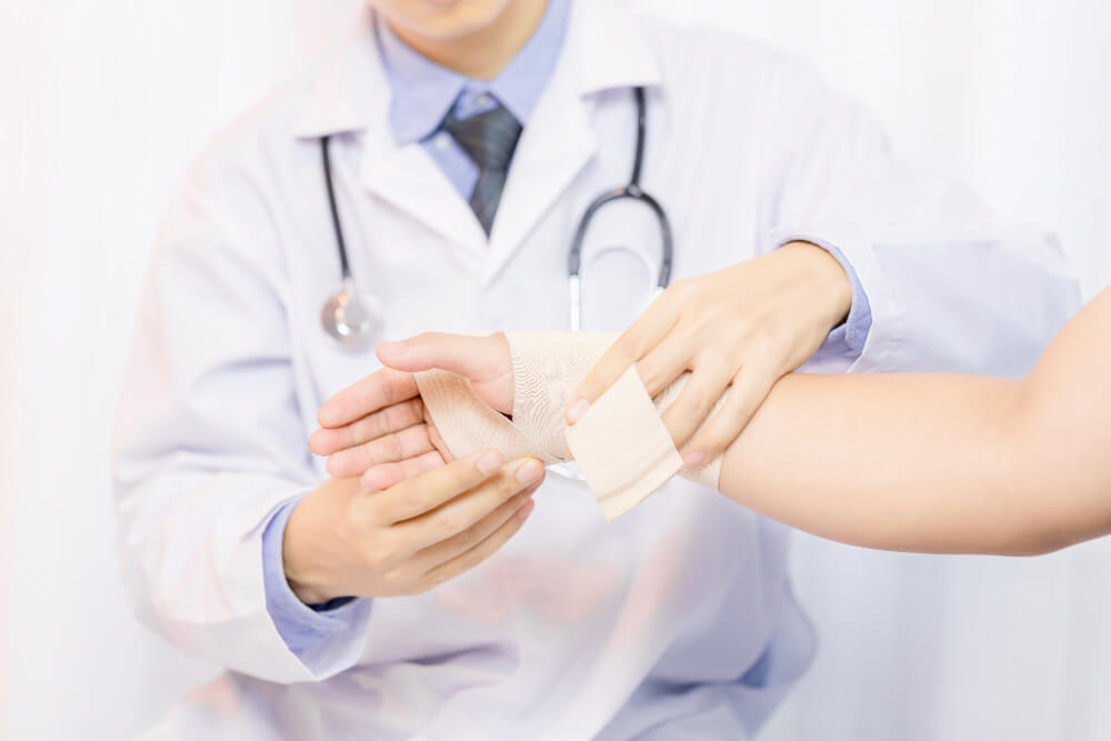 Treating Soft Tissue Injuries After a Car Accident